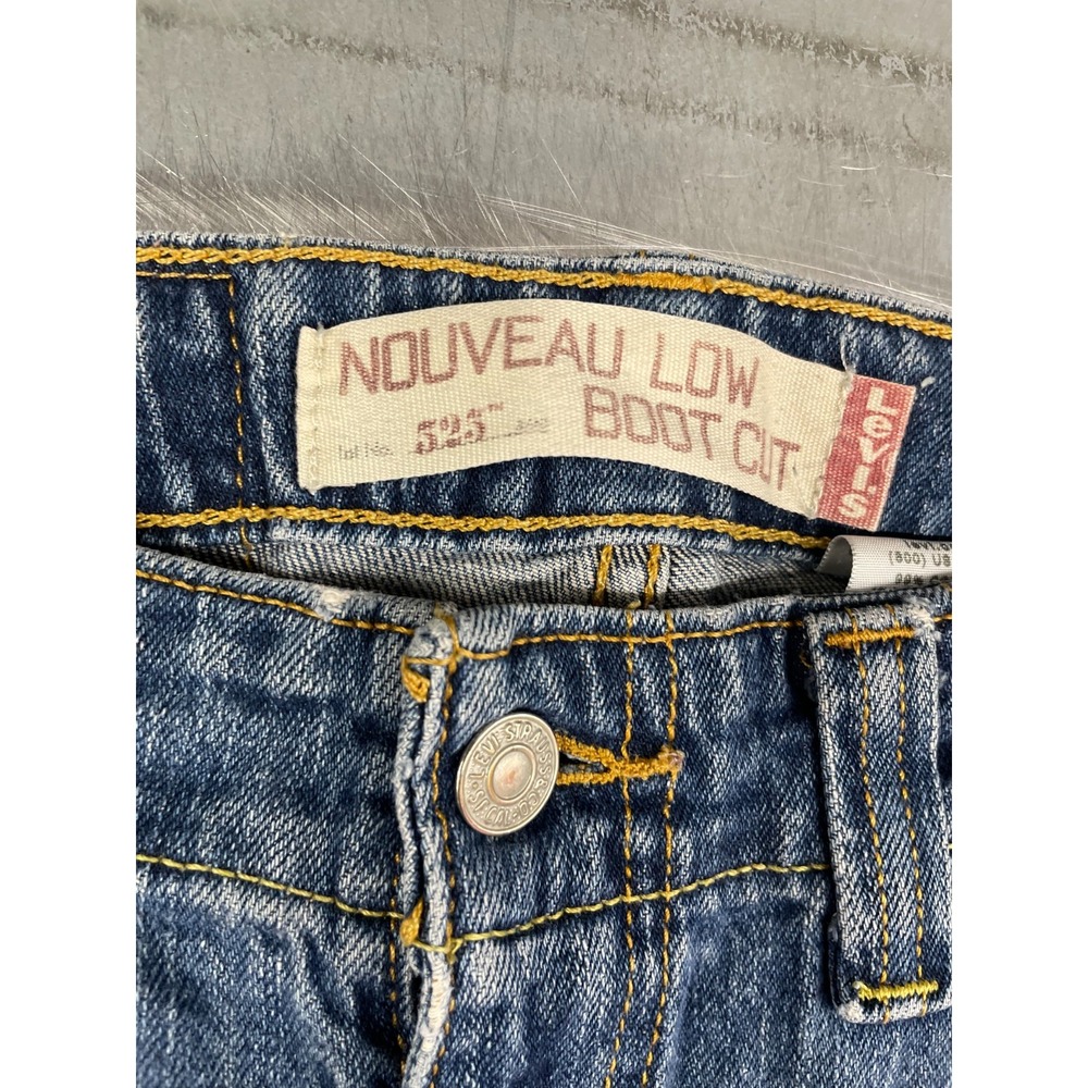 Levis 525‎ Nouveau Low Bootcut Jeans Womens 8M 30x32 Blue Medium Wash Denim - Picture 6 of 16